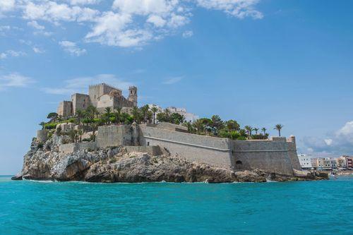 El pueblo medieval de España que simula a Dubrovnik pero se ubica en la costa mediterránea