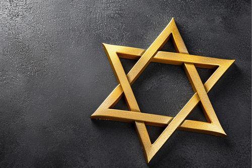 ¿De dónde procede el recelo histórico contra los judíos y su cultura a lo largo de la historia?