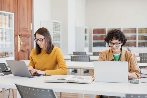 Estos son los cursos gratuitos del SEPE en Abril para potenciar tu carrera y despedirte del paro
